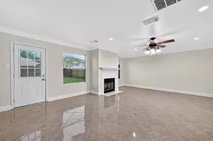 2219 Mountshire Dr, Missouri City, TX 77489 - Photo 2
