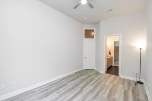 300 St Joseph Pkwy, Houston, TX 77002 - Photo 18