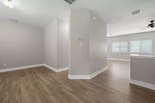 7722 Fallen Leaf, Missouri City, TX 77459 - Photo 6