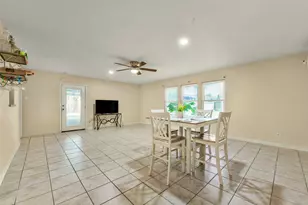 12823 Sandy Hook Dr, Houston, TX 77089 - Photo 12