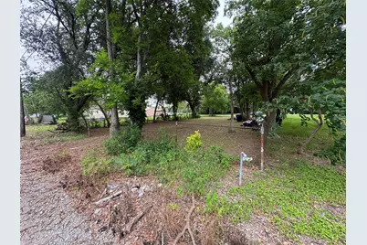 318 2nd Avenue N, Texas City, TX 77590 - Photo 4