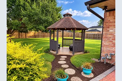 3902 Crystal Falls Drive, Missouri City, TX 77459 - Photo 36