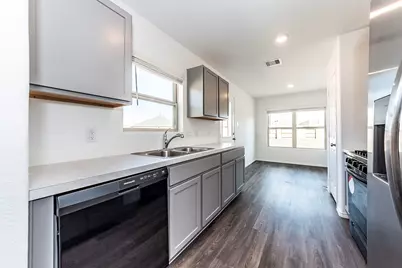 8830 Bar Harbor Drive, Baytown, TX 77521 - Photo 10