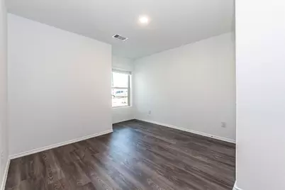 8830 Bar Harbor Drive, Baytown, TX 77521 - Photo 16