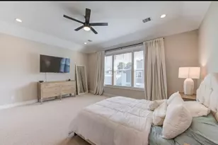 704 Pinemont Cyn Ln, Houston, TX 77018 - Photo 20