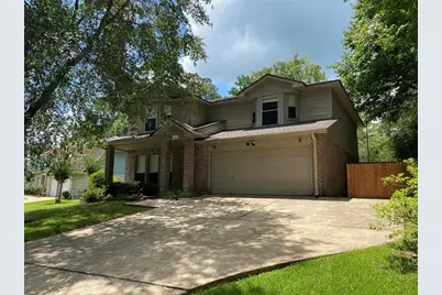 705 Overbrook, Huntsville, TX 77340 - Photo 2