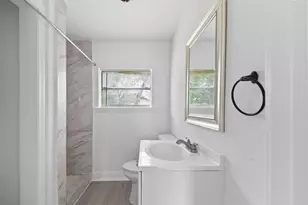 806 E Emily Ave, Wharton, TX 77488 - Photo 8