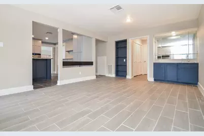 12510 Seaswept Drive, Houston, TX 77071 - Photo 10