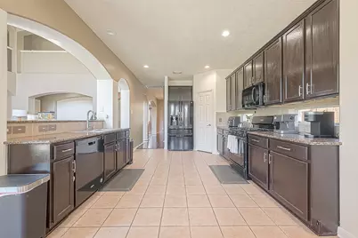 9018 Carriage Point Drive, Sugar Land, TX 77479 - Photo 18