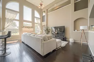 9018 Carriage Point Dr, Sugar Land, TX 77479 - Photo 12