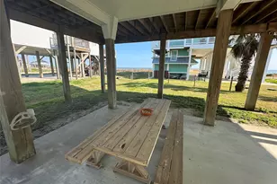 2836 Gulf View Ln, Crystal Beach, TX 77650 - Photo 48