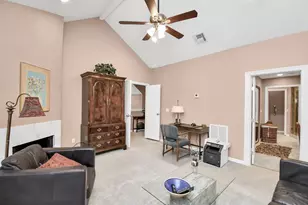 202 Sugar Berry Cir, Houston, TX 77024 - Photo 22