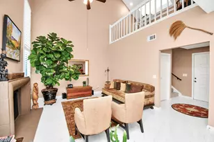 202 Sugar Berry Cir, Houston, TX 77024 - Photo 12