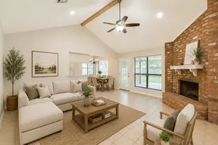 224 Banyan St, Lake Jackson, TX 77566 - Photo 8