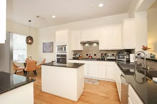 3130 Heritage Creek Terrace, Houston, TX 77008 - Photo 10