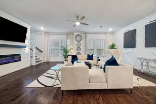 4008 Centre Glen Dr, Houston, TX 77043 - Photo 14