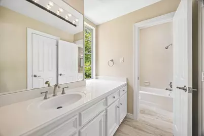 1613 Norfolk Street, Houston, TX 77006 - Photo 22