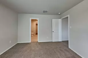 5730 Verracio Ct, San Antonio, TX 78244 - Photo 8