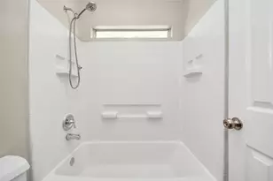 882 Darbydale Crossing Ln, Houston, TX 77090 - Photo 40