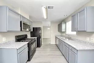 882 Darbydale Crossing Ln, Houston, TX 77090 - Photo 28