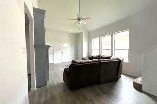 14211 Grand Hls Dr, Conroe, TX 77303 - Photo 6