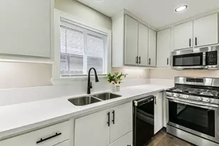 109 Neyland St, Houston, TX 77022 - Photo 16