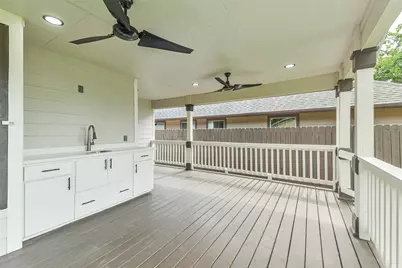 109 Neyland Street, Houston, TX 77022 - Photo 40