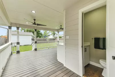 109 Neyland Street, Houston, TX 77022 - Photo 34
