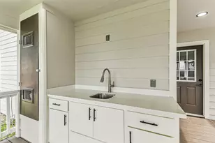 109 Neyland St, Houston, TX 77022 - Photo 46