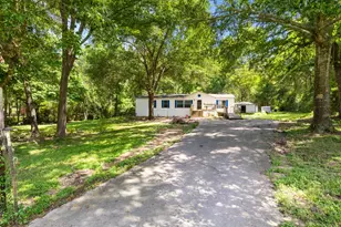 19747 Village Forest Dr, Montgomery, TX 77356 - Photo 16