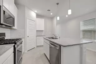 18753 Timber Gln Dr, Montgomery, TX 77316 - Photo 4