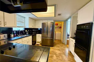 15111 Chasehill Dr, Houston, TX 77489 - Photo 8
