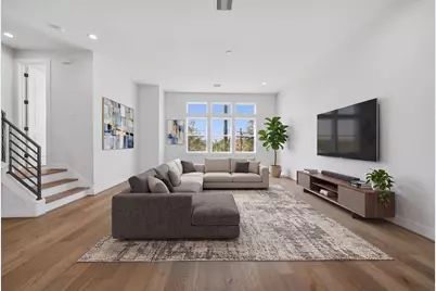 332 Eastwood Street, Houston, TX 77011 - Photo 2