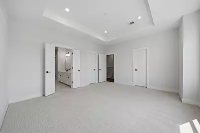 332 Eastwood Street, Houston, TX 77011 - Photo 14