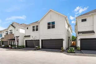 3919 Willowbend Pt Dr, Houston, TX 77025 - Photo 2