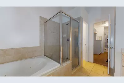 8715 Meadowcroft Drive #902, Houston, TX 77063 - Photo 30