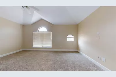 8715 Meadowcroft Drive #902, Houston, TX 77063 - Photo 24