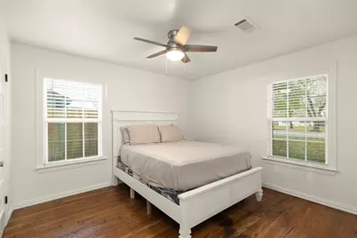 5908 Beechnut Street, Houston, TX 77074 - Photo 22