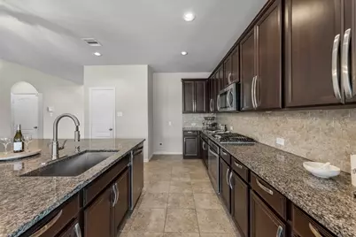 9006 Lacombe Lane, Tomball, TX 77375 - Photo 10