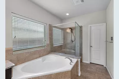 9006 Lacombe Lane, Tomball, TX 77375 - Photo 22
