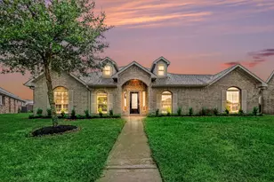 9 Cypress Point Ct, Manvel, TX 77578 - Photo 1