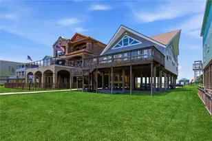 103 Southwind Dr, Surfside Beach, TX 77541 - Photo 2