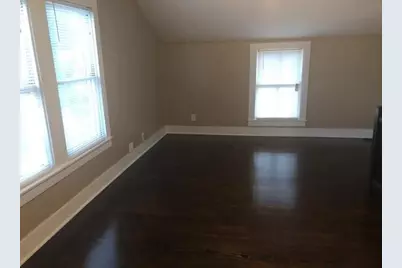 208 1/2 Avenue A, El Campo, TX 77437 - Photo 12