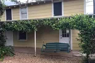 208 1/2 Ave A, El Campo, TX 77437 - Photo 2