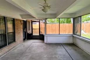 10227 Gulf Meadows Dr, Houston, TX 77075 - Photo 22