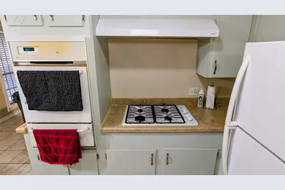 10227 Gulf Meadows Drive, Houston, TX 77075 - Photo 10