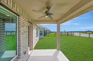 14013 Baikal Mnr Dr, Santa Fe, TX 77510 - Photo 12