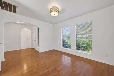 17106 Pecan Acres Drive, Sugar Land, TX 77498 - Photo 4