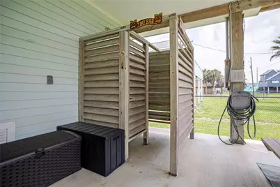 22017 Zachary Drive, Galveston, TX 77554 - Photo 30
