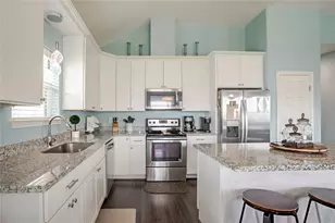 22017 Zachary Dr, Galveston, TX 77554 - Photo 14